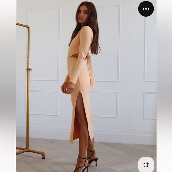 NWT ATOIR Revolve Unloving You Dress in Apricot Size 6 - Picture 1 of 16